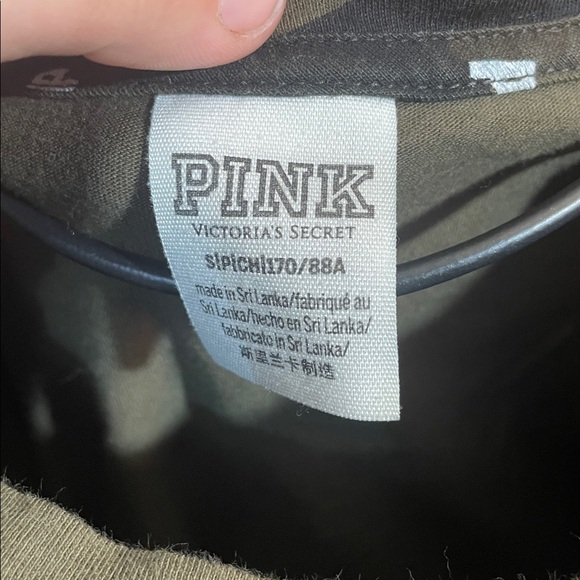 PINK Victoria's Secret Camo long sleeve shirt PINK LOGO shirt size small trendy - Picture 3 of 5